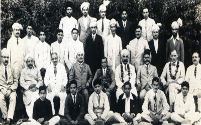 Aligarh old boys party at Abbottabad, 1930: Mufti Yaqub, Saaduddin, Shah Nawaz, Khan of Zaida, Justice Naimatullah, Sir A.Q. Dr. Ziauddin, Hopkins, Qazi Mir Ahmed